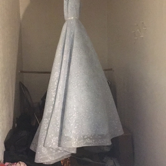 I am selling a pastel blue ball gown. - Picture 2 of 8